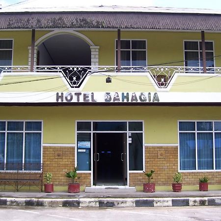 Hotel Bahagia Pangkalanbuun Exterior foto